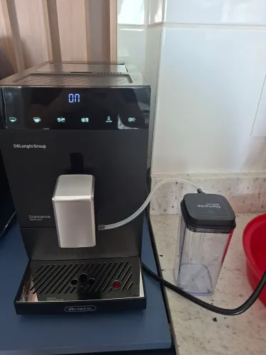 Cafeteira superautomatica ariete diamante latte pro