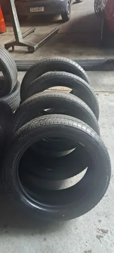 17 PNEUS (NOVOS E MEIA VIDA) ARO 20/21/22<br>Bridgestone Alenza 275/45R20 110y RFT