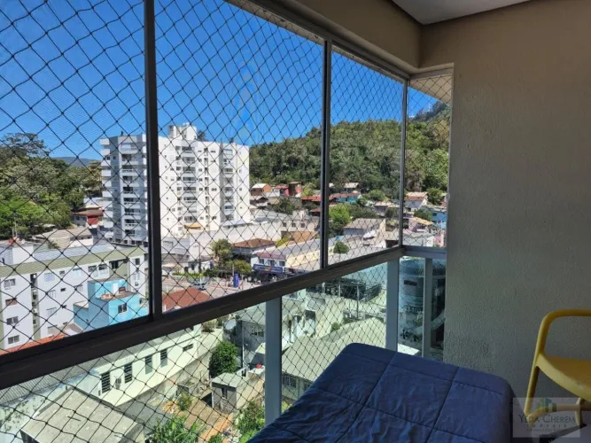 Apartamento a venda no bairro Agronômica, em Florianópolis SC.