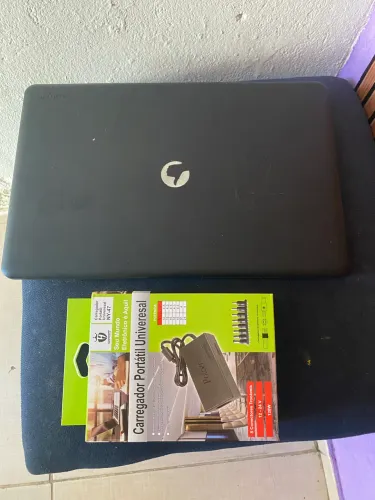Vendo ou troco notebook positivo para retirada de peça e carregador universal