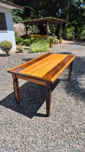Mesa de alto padrão 