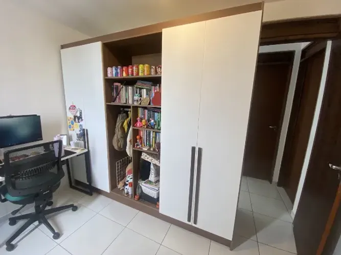 Guarda Roupa 6 portas 240cm