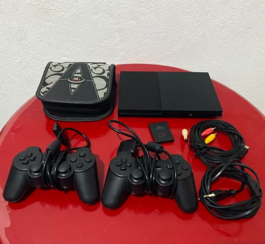PlayStation 2 Slim Completo + 2 Controles + Memory Card + 18 Jogos!
