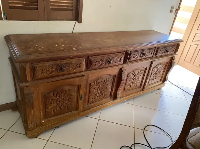 Mesa e Buffet completo (Madeira de Lei)
