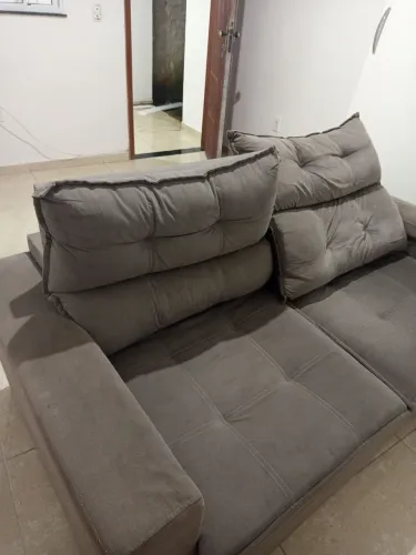 Sofá retrátil de 2 lugares