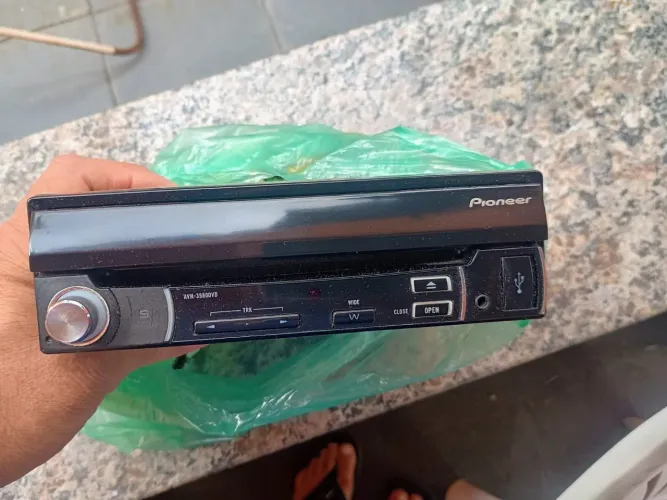 DVD Retrátil Pioneer .