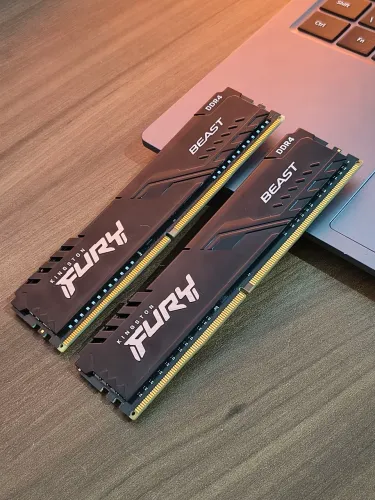 Memória RAM Kingston Fury 32GB (2x16GB) 3200MHz DDR4 | Envio OLX Pay | Aceito Cartão
