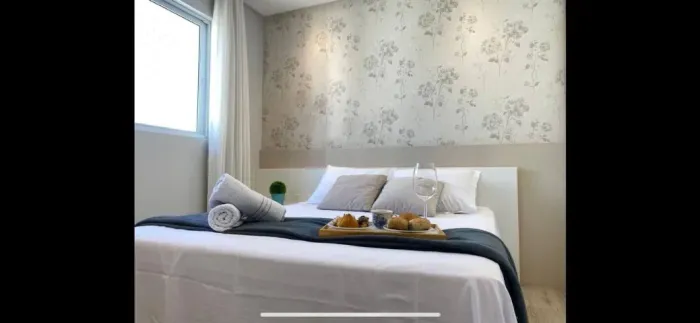 Centro - apartamento 1 suite + 2 Demi, mobiliado e decorado, locação anual