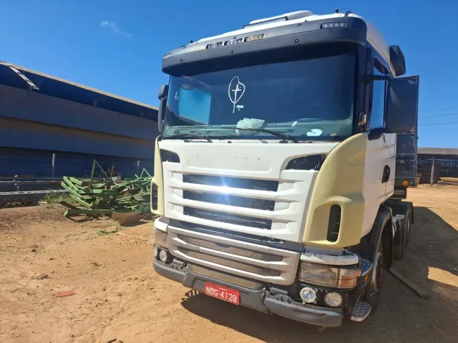 Cavalo 2010 carreta noma 2019