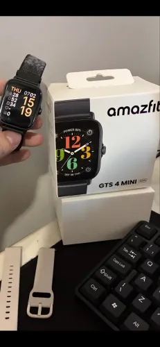 Smartwatch Amazfit GTS 4 Mini