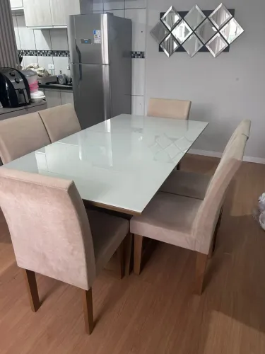 Mesa Dulce 1,80 x 0,90 com 6 cadeiras 