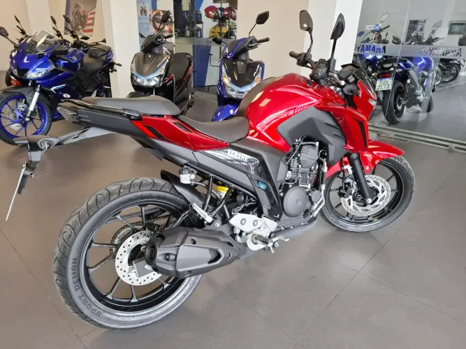 Fz25 ABS FAZER 250 CONNECT!!! Já emplacada 2026 !!! Garantia até 2029!!!