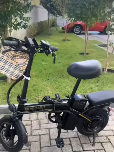 Bicicleta elétrica