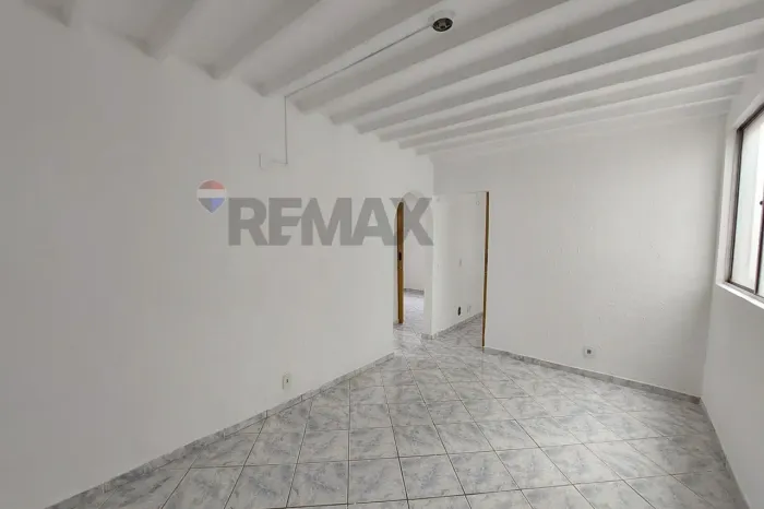 Apartamento de 02 quartos, 01 vaga livre para locação no bairro Betânia, BH.