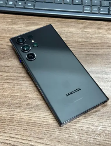 Samsung 23 Ultra 256Gigas acompanha nota fiscal carregador capa