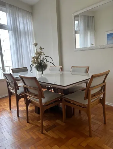 Mesa Fernanda Design 
