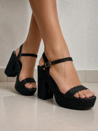 SALTO VIZZANO PRETO BRILHANTE, ELEGANTE E SUPER LEVE?