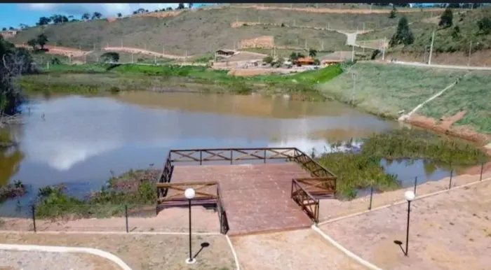 Terreno Filgueiras, próximo a Chácara, com açude comum, cachoeira, churrasqueira, quadra