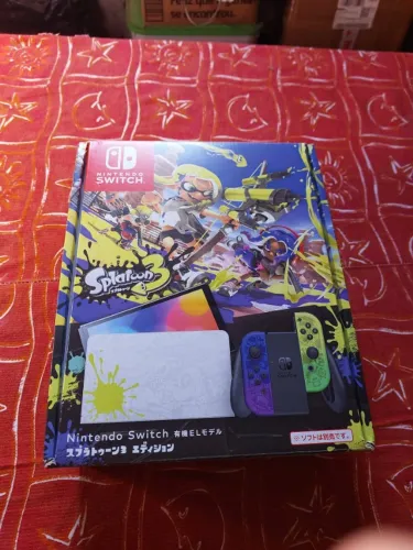 Nintendo Switch OLED Edição Especial Splatoon 3 (Impecável / Estado de Novo)