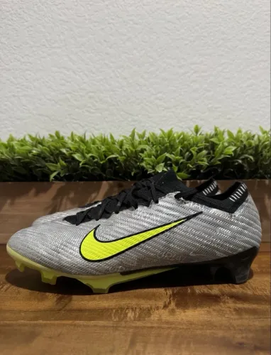 Chuteira Nike mercurial vapor 16 elite 