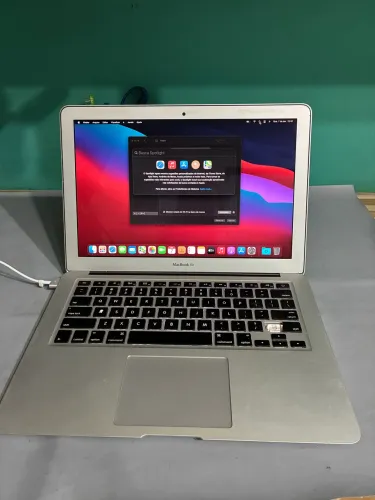 MacBook Air pro A1466 SSD 250 GB + Caixa e carregador