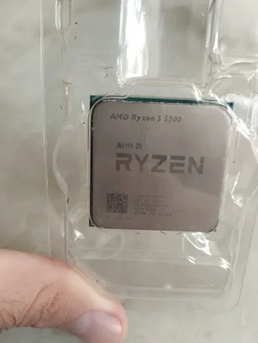 Ryzen 5 5500.