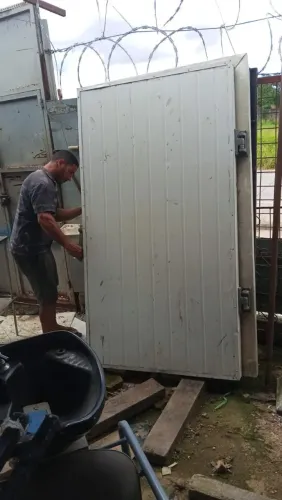Porta Pra câmera fria