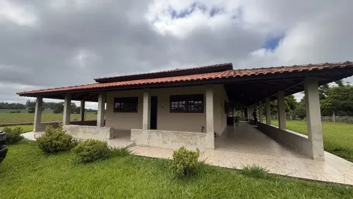 OPORTUNIDADE ÚNICA! SÍTIO COMPLETO, PRONTO PARA MORAR, LAZER OU INVESTIMENTO EM ITAPETININ