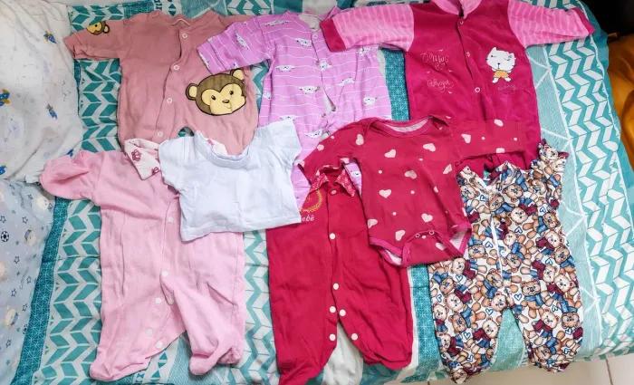 Roupa de bebê menina 