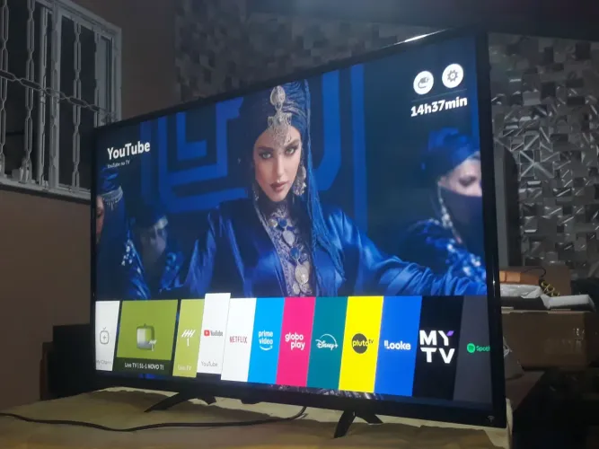 tv smart 42 lg todos aplicativos sem detalhes pé controle entrego *