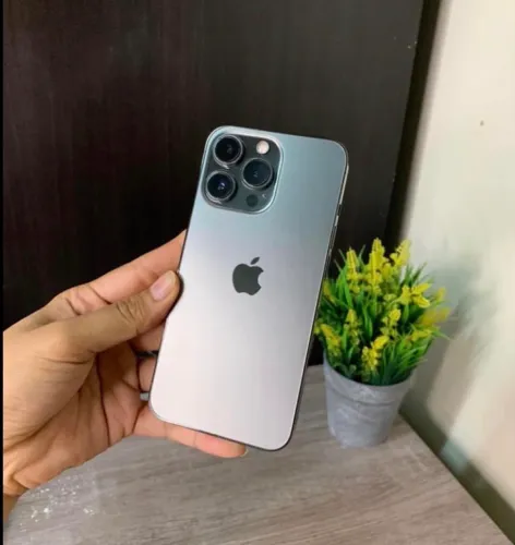 iPhone 13 pro preto 128GB 6 meses de garantia