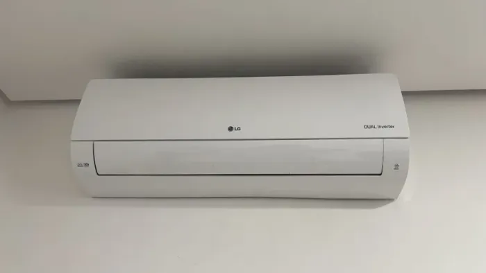 Ar condicionado 