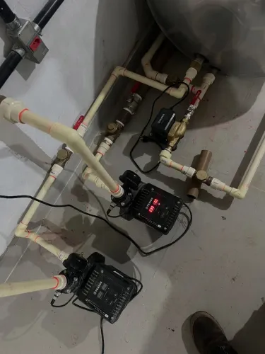 Encanador bombeiro hidráulico