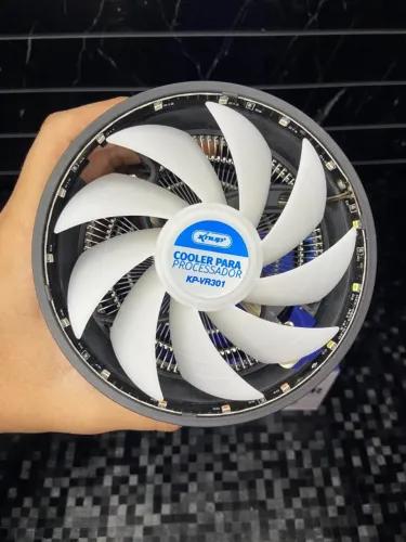 COOLER PARA PROCESSADOR COM LED RGB KNUP KP-VR301