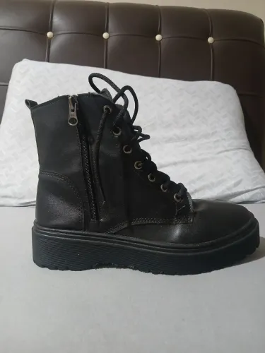 Cuturno preto