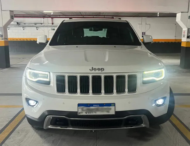 Jeep Grand Cherokee Limited 3.0 TB Dies. AUT 2014