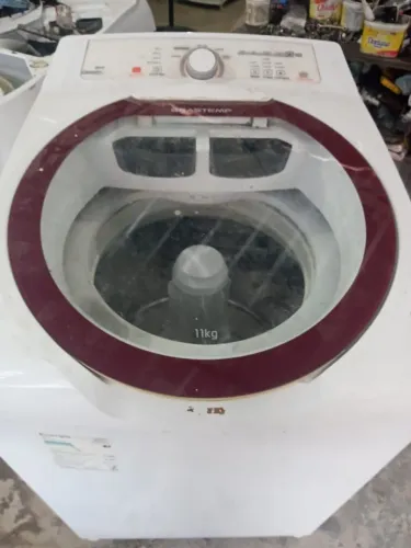 Máquina de lavar roupa 