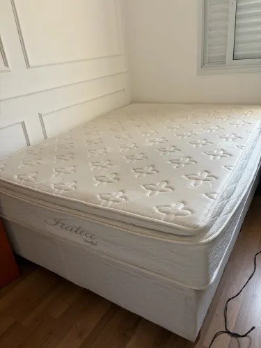 Cama box de casal