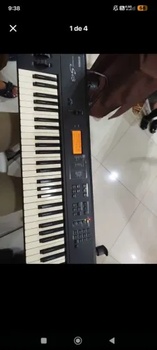 Teclado Yamaha s03