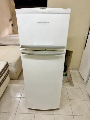 Geladeira 2 portas Frost free , geladeira Brastemp