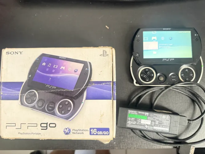 Sony PSP GO 16Gb desbloqueado