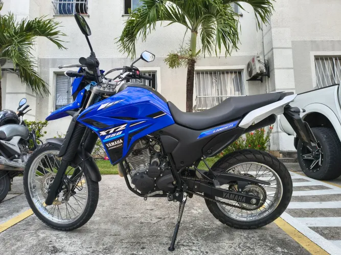 LANDER 250 24/24 APENAS 8.600KM EXTRA