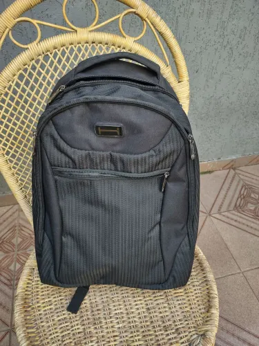 Mochila executiva preta