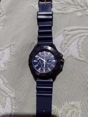 Relógio NAUTICA ORIGINAL Pouco uso Muito novo.