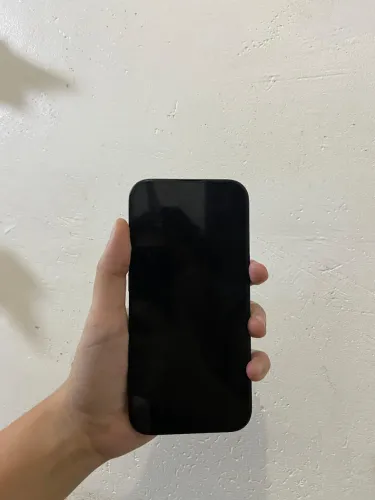 Iphone 15 em perfeito estado com carregador original