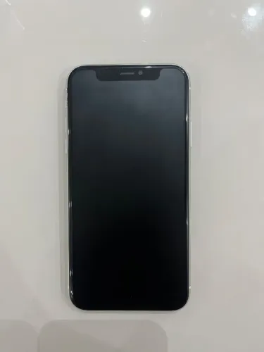 iPhone 11 - 64GB | Branco