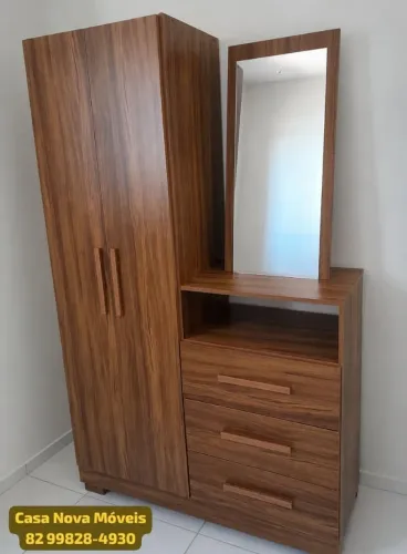 Roupeiro Cômoda
