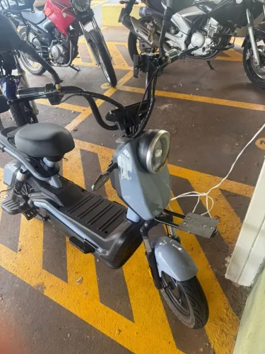 Scooter elétrica 1000w 