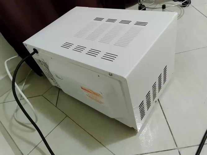 Microondas Philco espelhado Seminovo