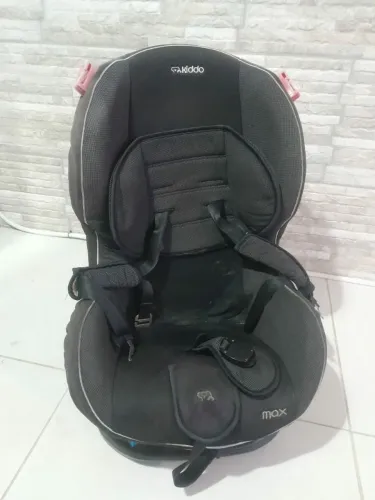 Cadeirinha infantil kiddo